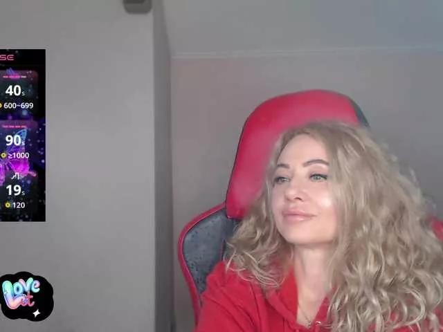 Watch ---II---, she wants to masturbate for you ---II--- from BongaCams