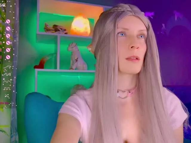 Discover sexy performer -Fresh- -Fresh- from BongaCams