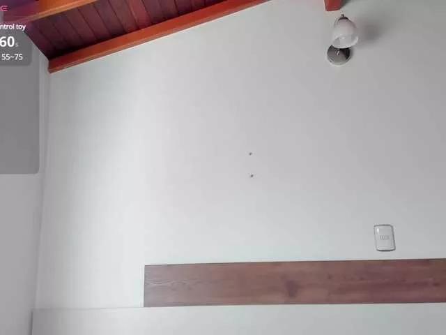 -fullmoon on BongaCams 