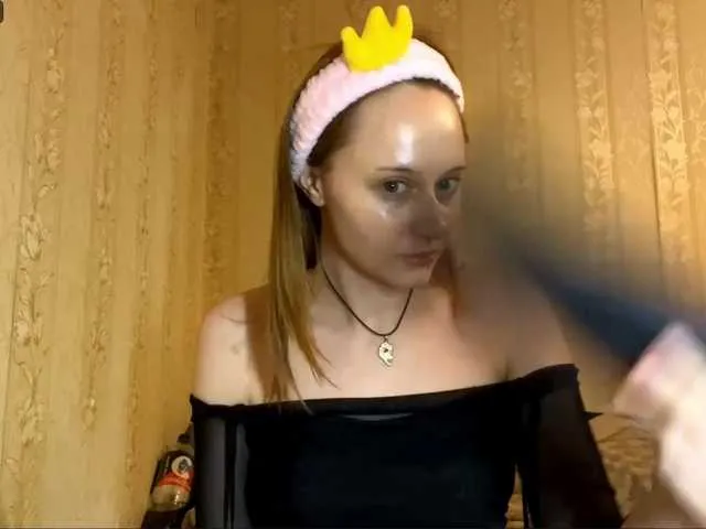 AdellaDalponte from BongaCams