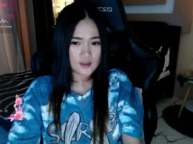 AdriannaFowler from BongaCams