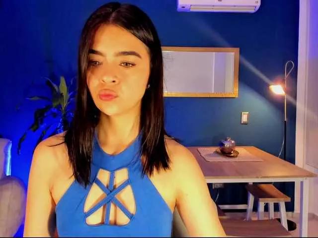 alanasmiith1 on BongaCams 