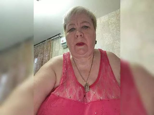 Offline Alena61 on BongaCams