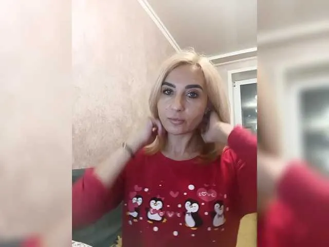 AlenaSSS from BongaCams