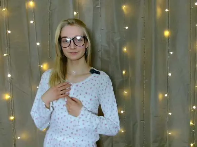 Alex-7595 from BongaCams