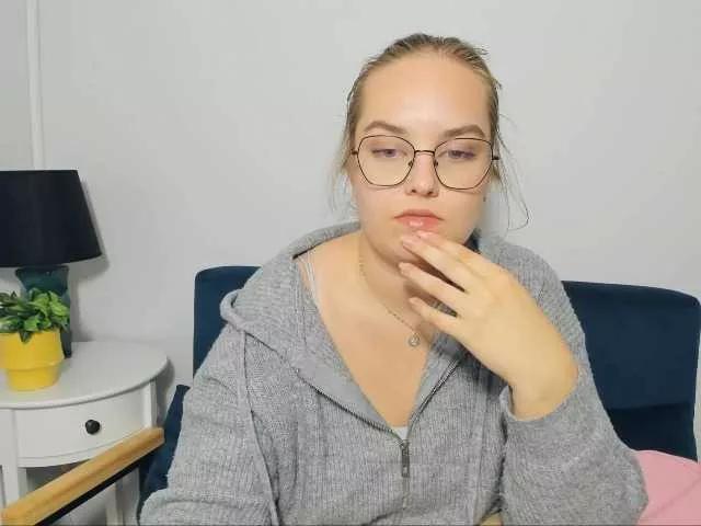 Explore 21 years old AlicePretty69 from BongaCams AlicePretty69 from BongaCams