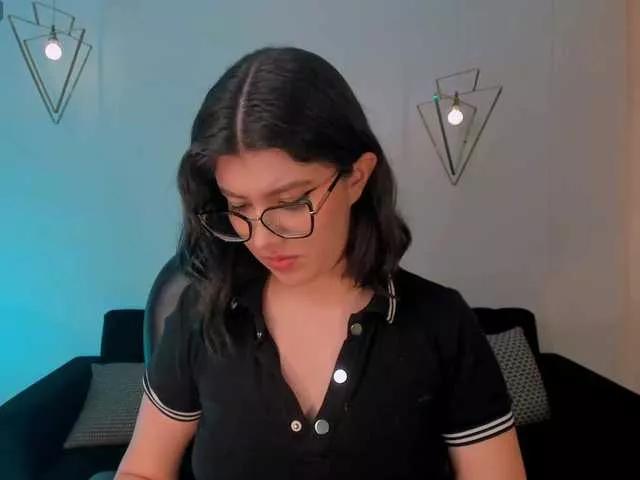 Sexy AmberFarrell wants you to fuck her body now AmberFarrell from BongaCams