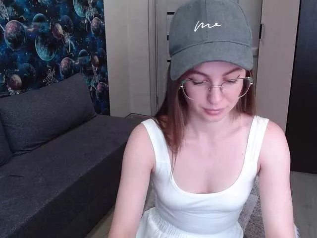 Offline AmeliaCassel on BongaCams