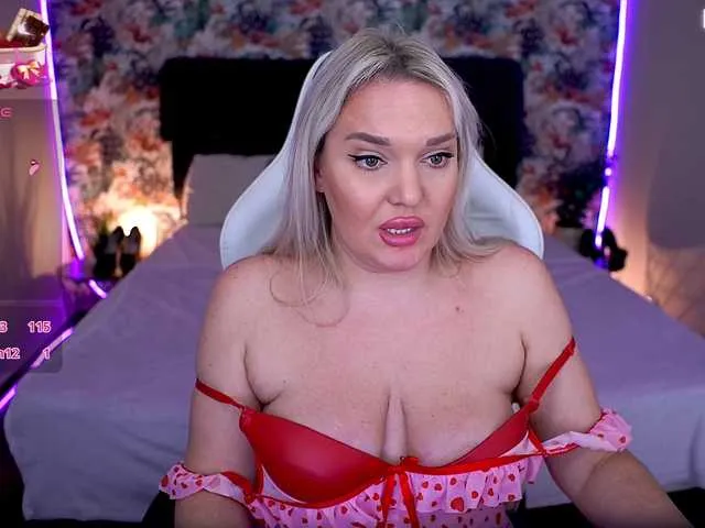 AmelyLoveme from BongaCams