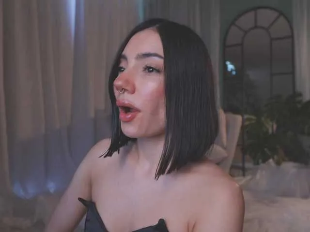 AmyArmstrong from BongaCams