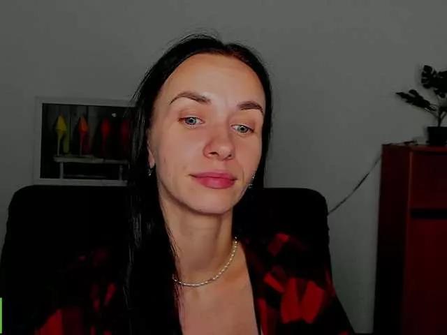 Slutty Annakillkiss wants you to fuck her body now Annakillkiss from BongaCams