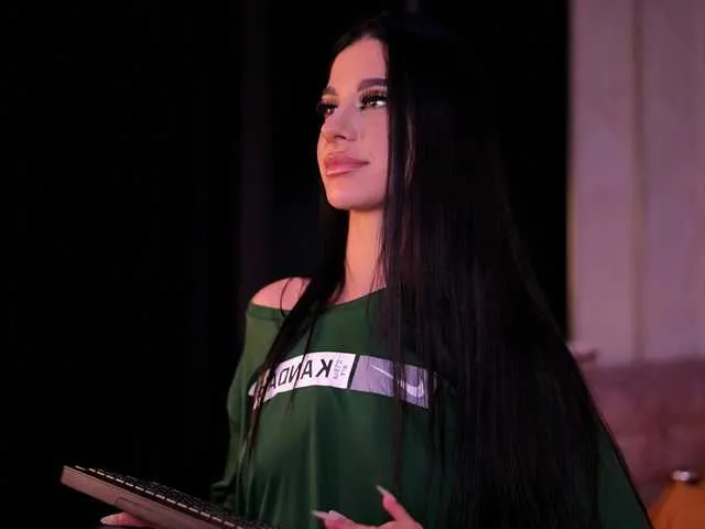 ArinaRhodes from BongaCams