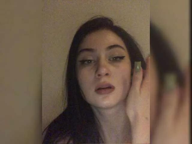BabyMilia717 on BongaCams 