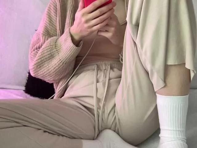 Discover 28 years old BestyBoobs from BongaCams BestyBoobs from BongaCams