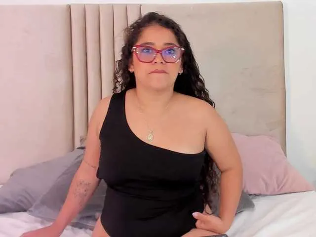 Brenda-mml from BongaCams