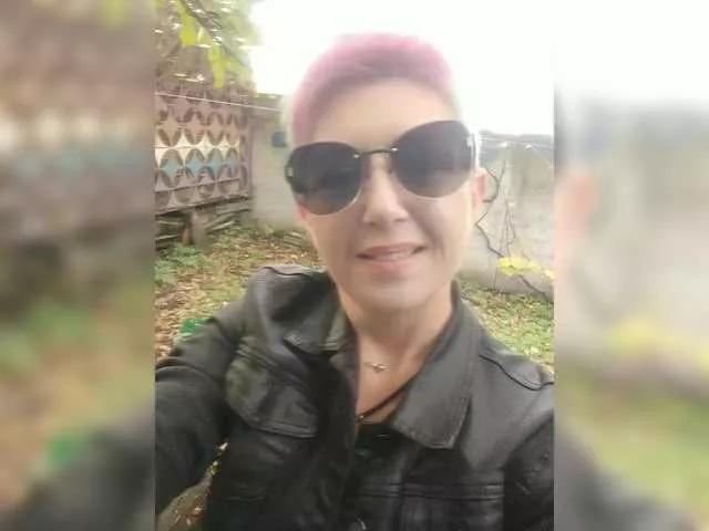 Cute BUSINKA-25 wants you to fuck her body now BUSINKA-25 from BongaCams