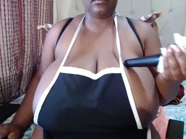 BustyBabeX from BongaCams