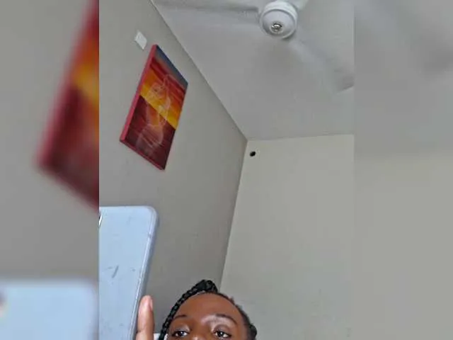 Camdolie from BongaCams