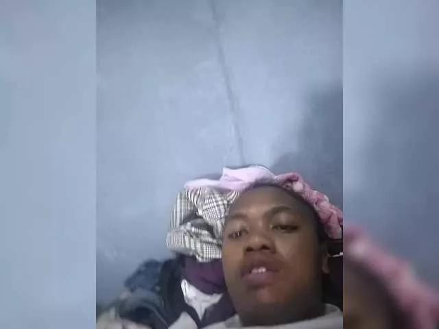 Admire BongaCams's Candis69 Candis69 from BongaCams