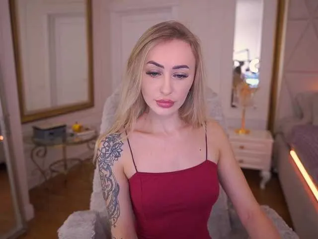 CandyGraces from BongaCams