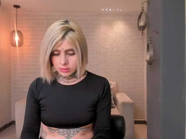 CarlaBrunni from BongaCams