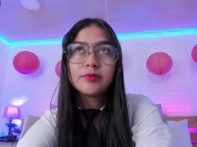 caro-salamanca on BongaCams