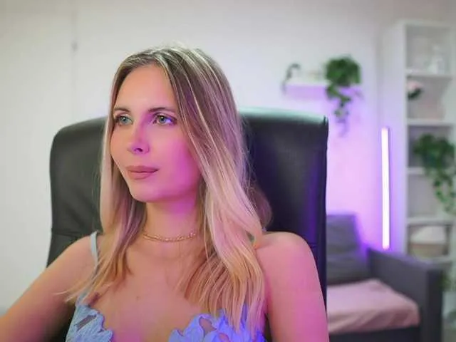 catecrago from BongaCams