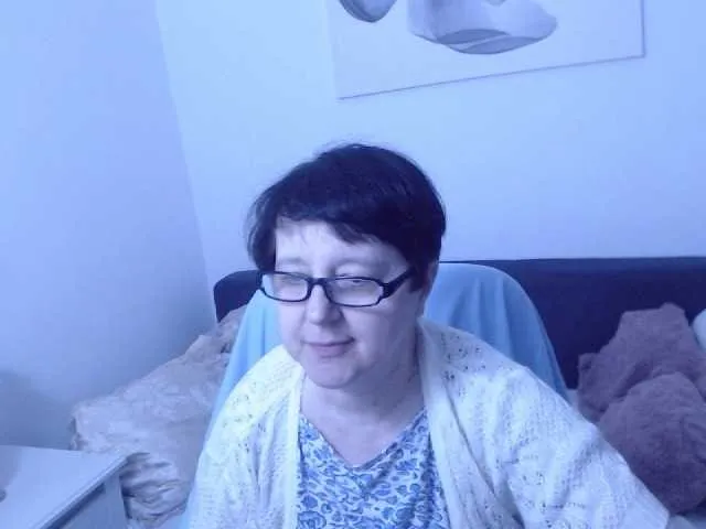 ChristaRose from BongaCams