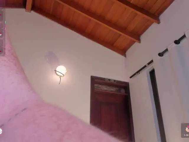 Fixation dreams with sites CorinneRusso's free live sex cam for a saucy live production CorinneRusso from BongaCams