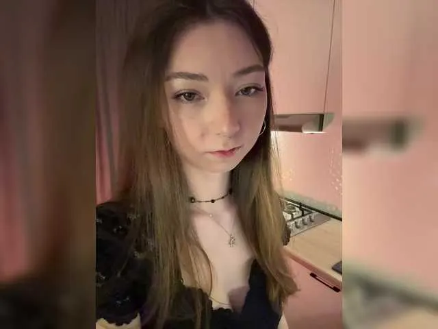 CrazyAleona from BongaCams