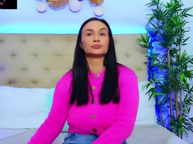 Join cute camslut DaliyaArabian DaliyaArabian from BongaCams