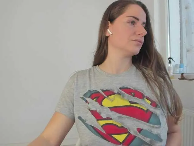 DiamondKay from BongaCams