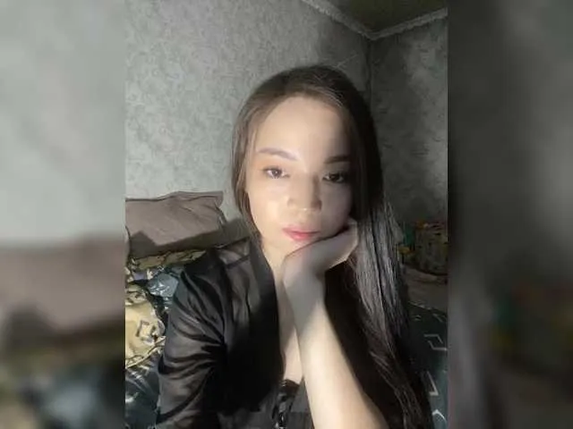 DianneWard from BongaCams