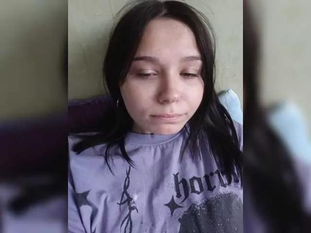 Dina6666 on BongaCams