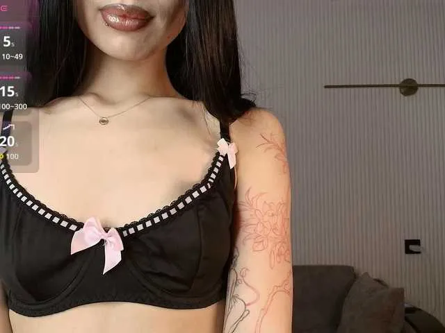 dionalee from BongaCams