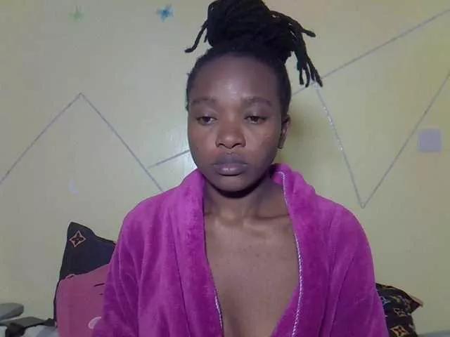 Eboniana on BongaCams
