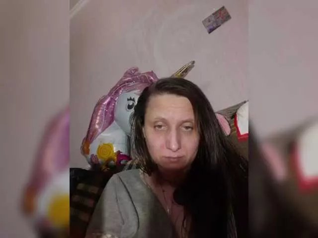 Offline EksaCake on BongaCams