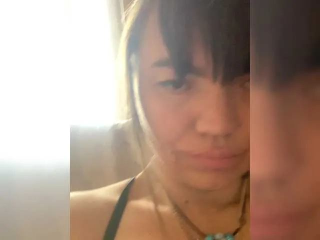 Model ElizavetaCream