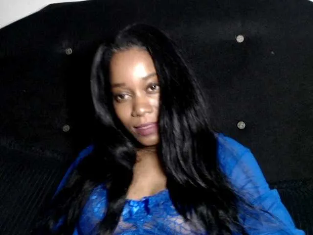 Enchantriss from BongaCams