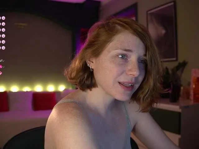 EviSun from BongaCams