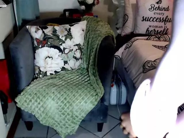 Offline FitBlair66 on BongaCams