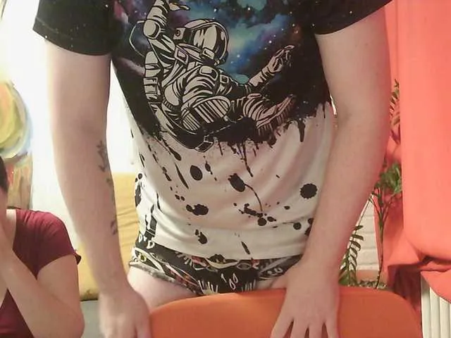 FreDiamond from BongaCams