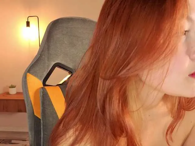 French-Eyes from BongaCams