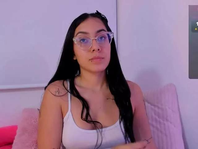 Ginny-Miller on BongaCams 