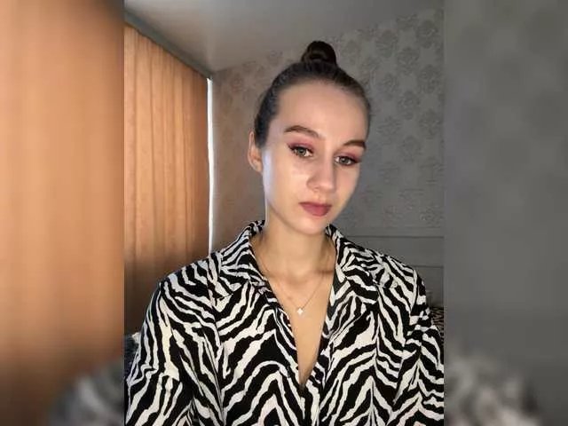 Gloriya-S from BongaCams