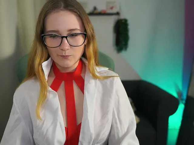 glossybabe from BongaCams