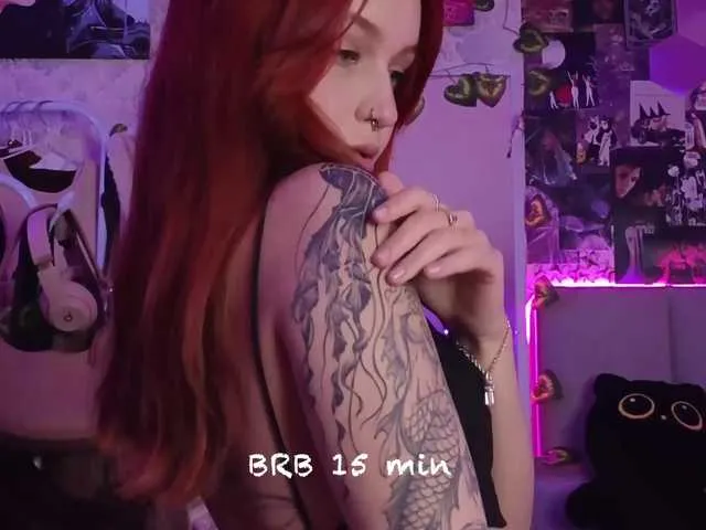 GoodyGirl from BongaCams