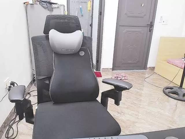 Explore Hana099, she wants to masturbate for you Hana099 from BongaCams