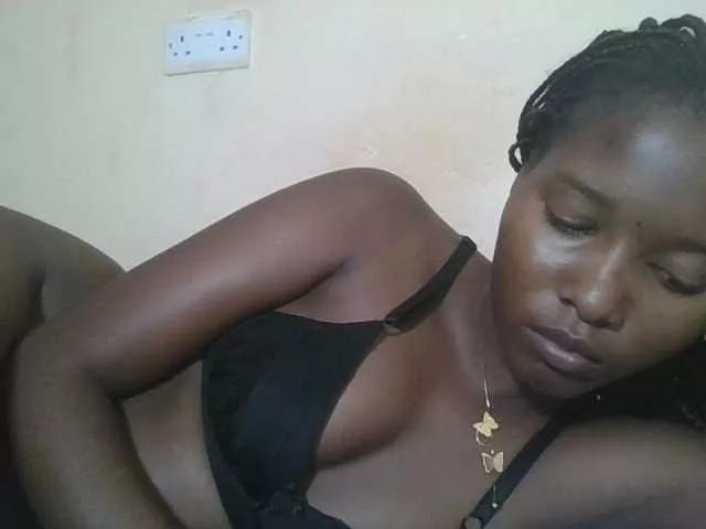 Masturbate to Hornyqueen4, she wants to masturbate for you Hornyqueen4 from BongaCams