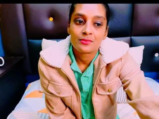 Sexy IndianSutraX wants you to fuck her body now IndianSutraX from BongaCams